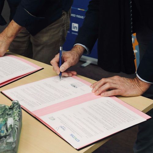 Signature du partenariat de soutien