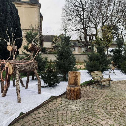 Installation du Marché de Noël de La Châtre