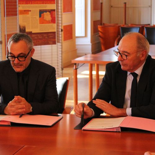 SIGNATURE D'UNE CONVENTION POUR UNE JUSTICE DE PROXIMITÉ À LA CHÂTRE