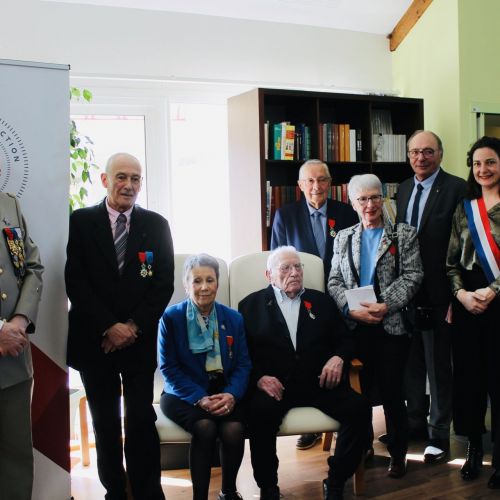 REMISE DE LA LÉGION D'HONNEUR À M. DUPOUX